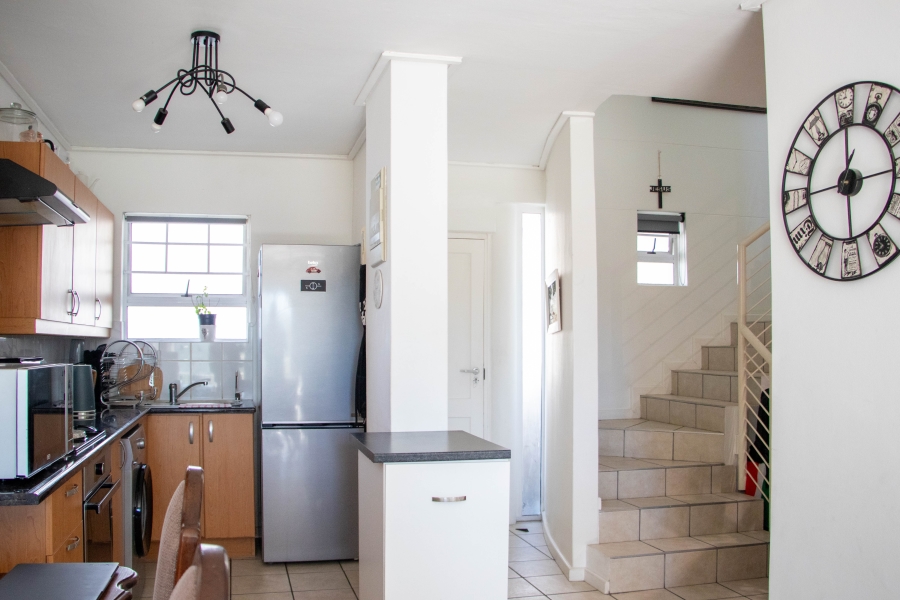 2 Bedroom Property for Sale in Tyger Valley Western Cape